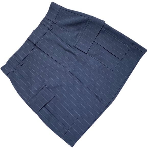 ZARA Navy Pin Stripe Zip Up Mini Skirt with Side Square Patch Pockets - Picture 1 of 8